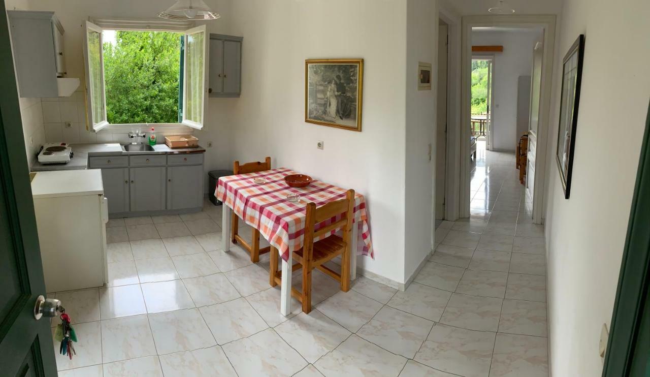 Apartament Filoxenia Kontogiannis Lazaráta